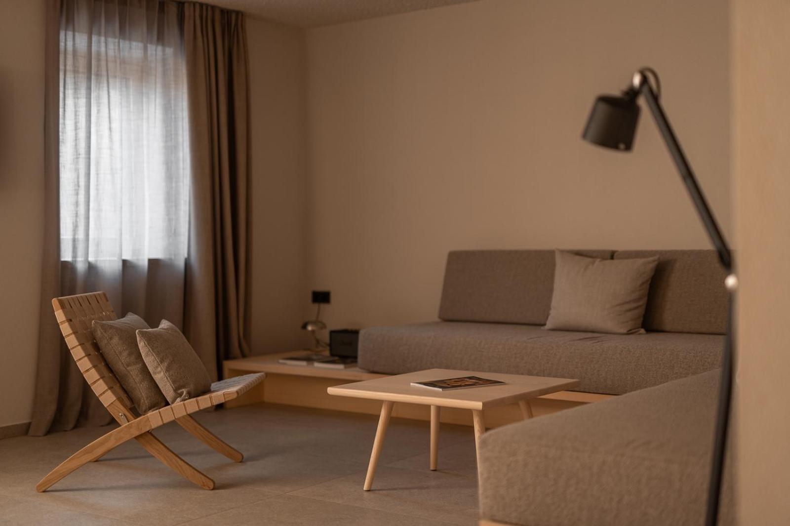 Calva B&B Apartments Malles Venosta Esterno foto